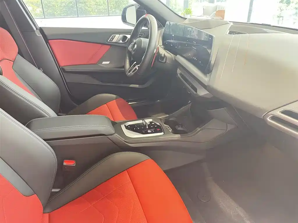 BMW M235L — миниатюра 11
