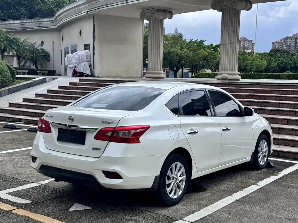 Nissan Sylphy — миниатюра 9