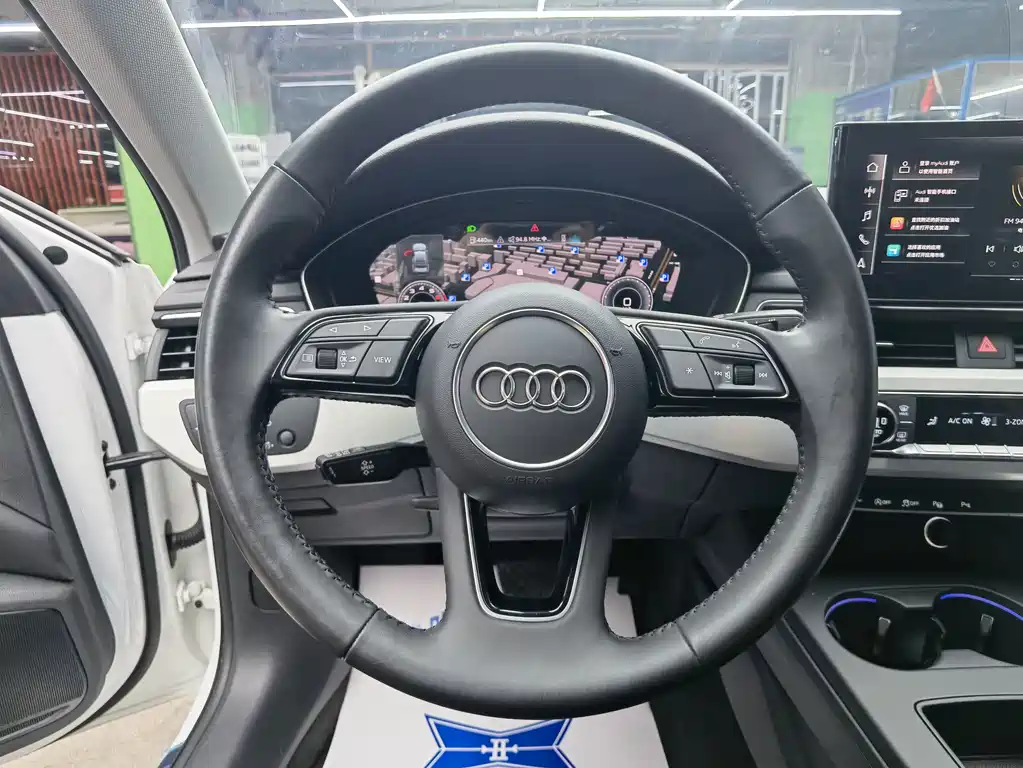 Audi A4L — миниатюра 10