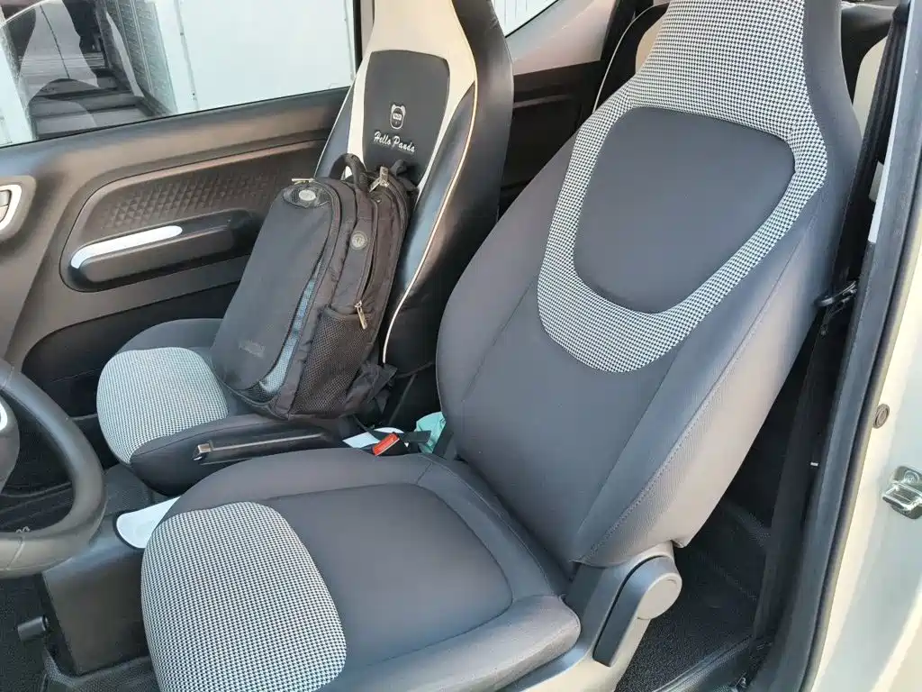 Wuling MINIEV — миниатюра 11