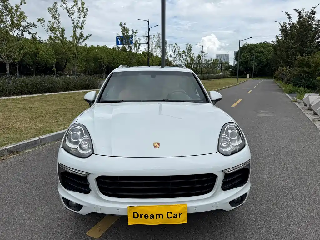 Porsche Cayenne — миниатюра 2