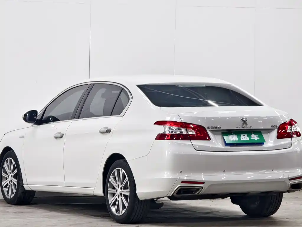 Peugeot 408 2016 1.6T AT Luxury
