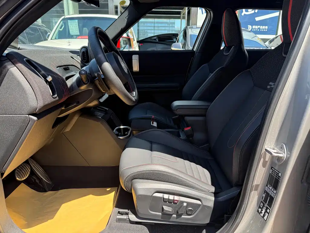 MINI Mini JCW Countryman — миниатюра 13