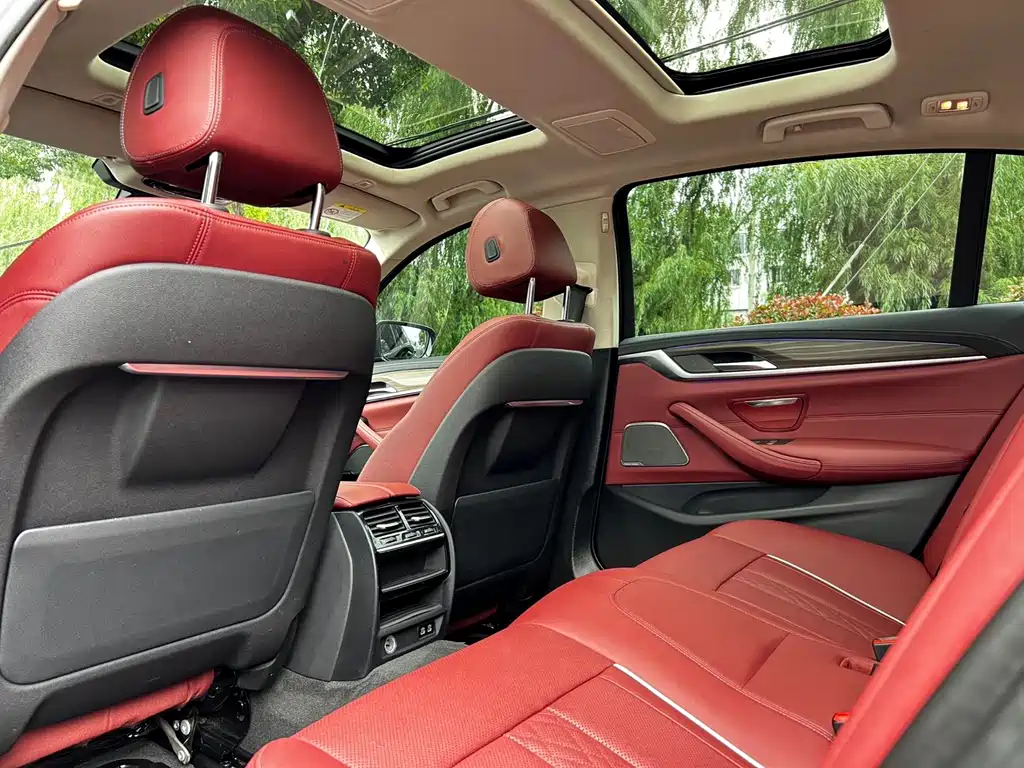 BMW 5 Series — миниатюра 18
