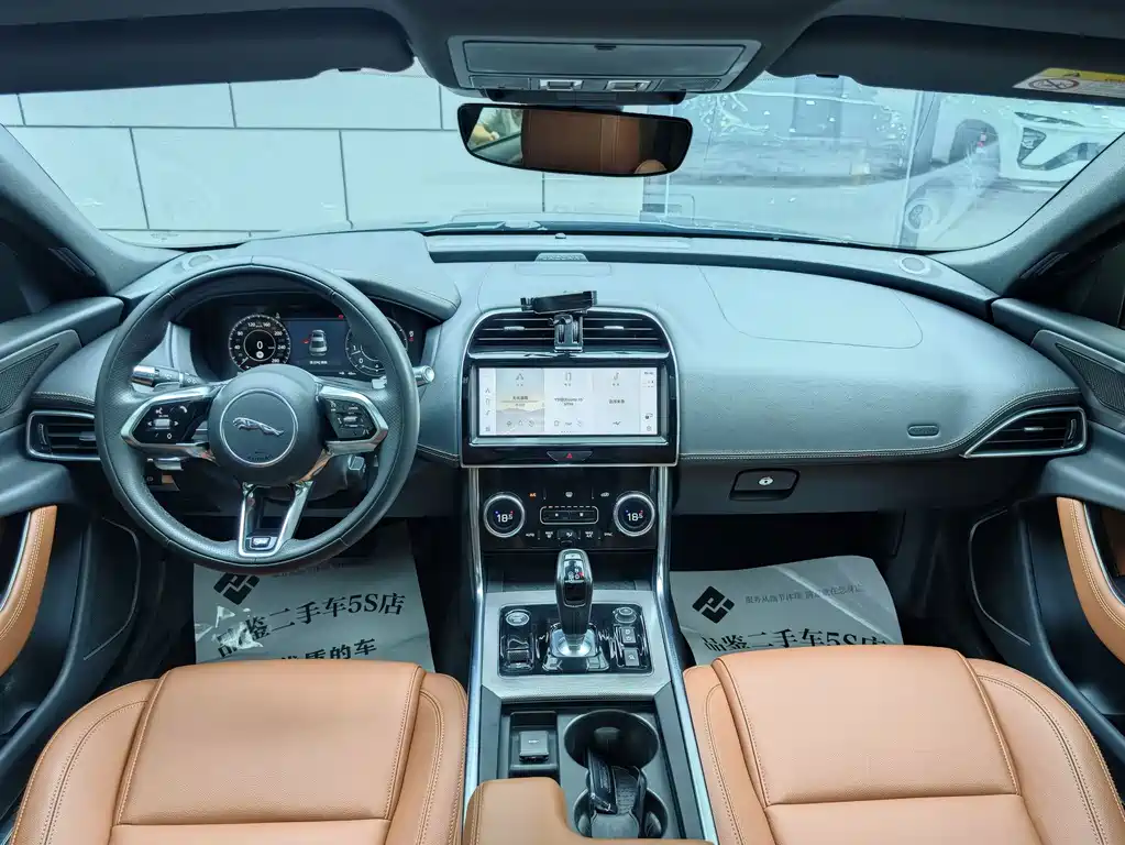 Jaguar XEL — миниатюра 6