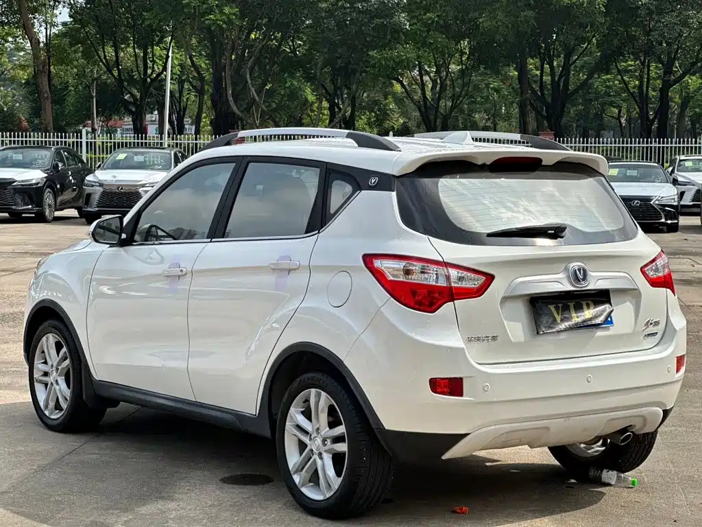 Changan CS35 — миниатюра 3