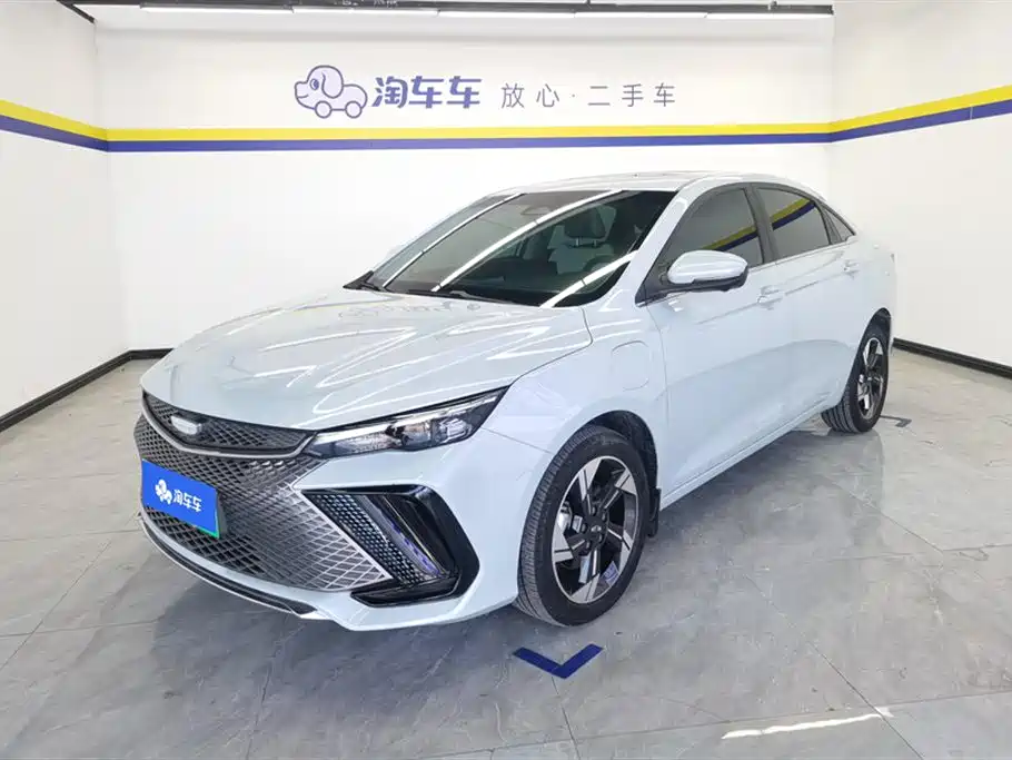Geely L HiP 2022