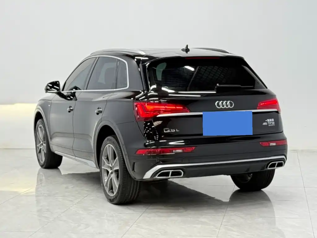 Audi Q5L — миниатюра 4