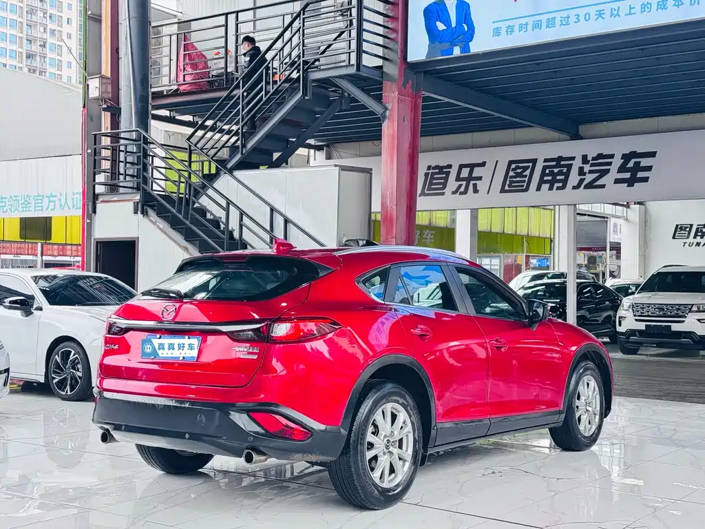 MAZDA CX 4