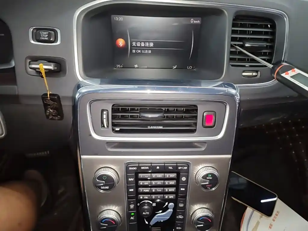 Volvo S60 — миниатюра 13