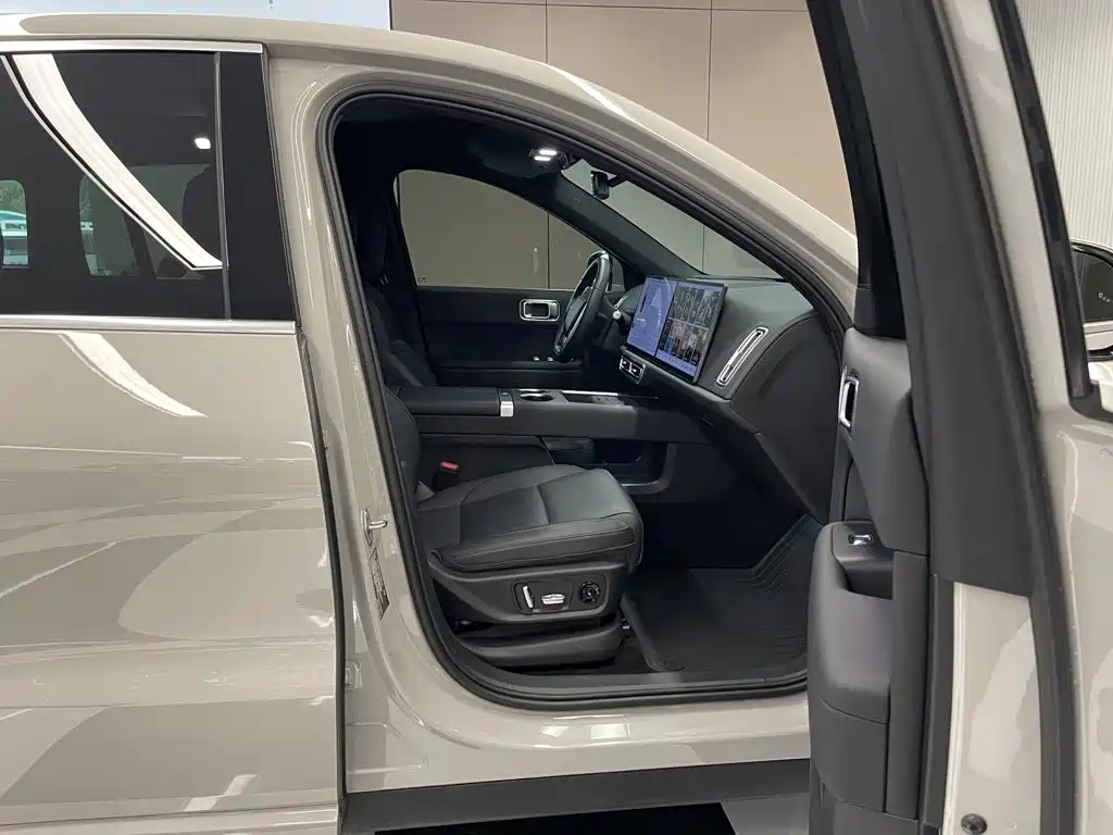 Li Auto Li L6 — миниатюра 17