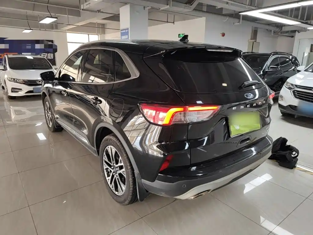 Ford Escape — миниатюра 5