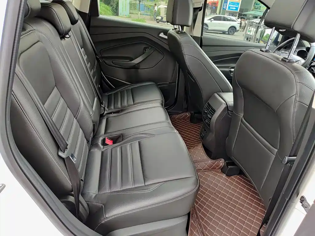 Ford Kuga EcoBoost 180 2WD Luxury Wing Type China V, фото 11