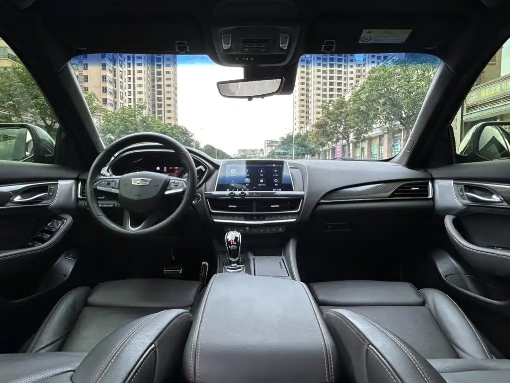 Cadillac CT5 — миниатюра 22