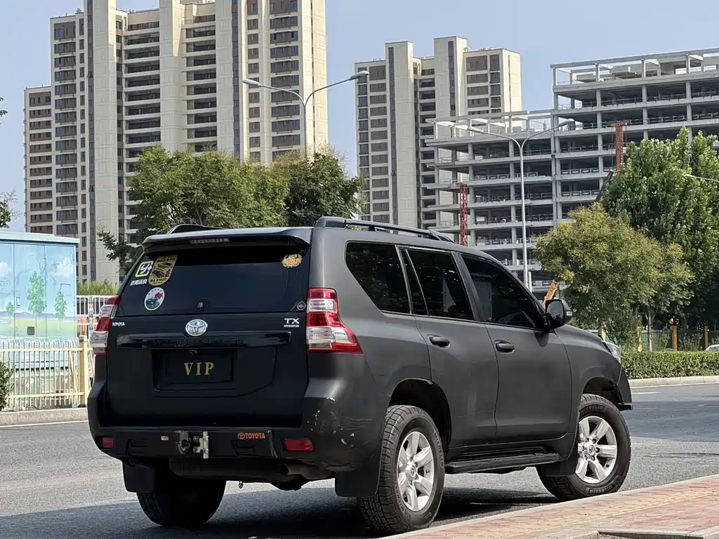 Toyota Prado — миниатюра 6