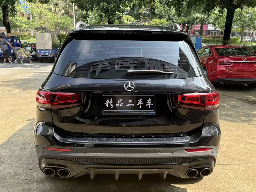 Mercedes-Benz GLB — миниатюра 17