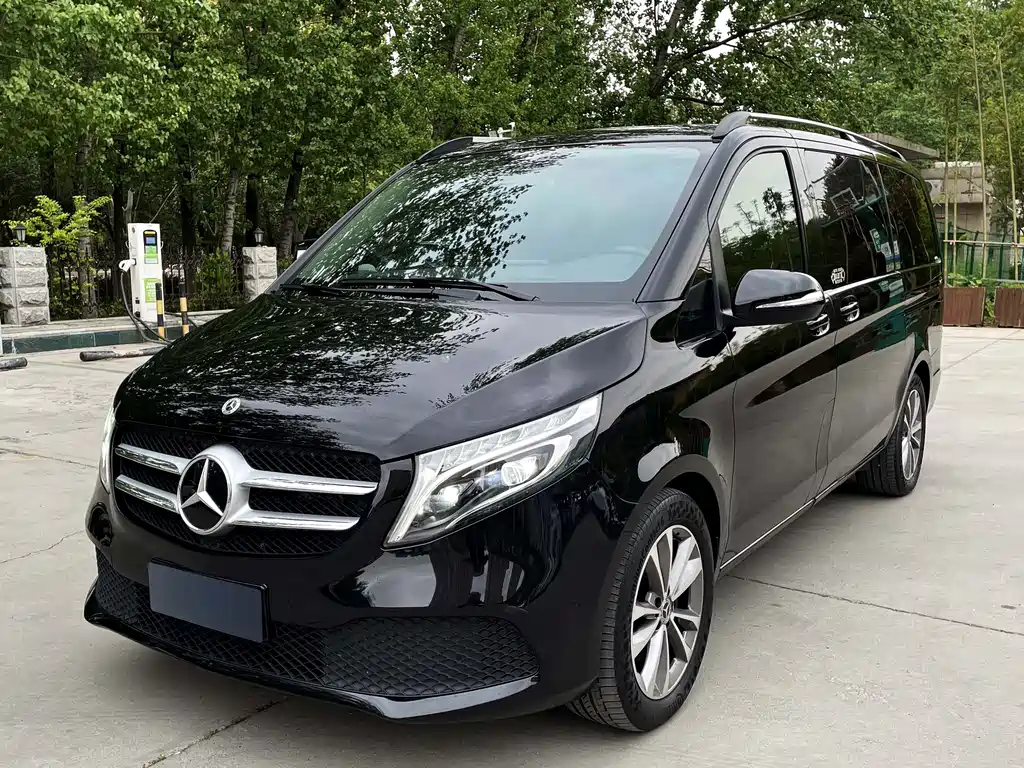 Mercedes-Benz V-Class 2022