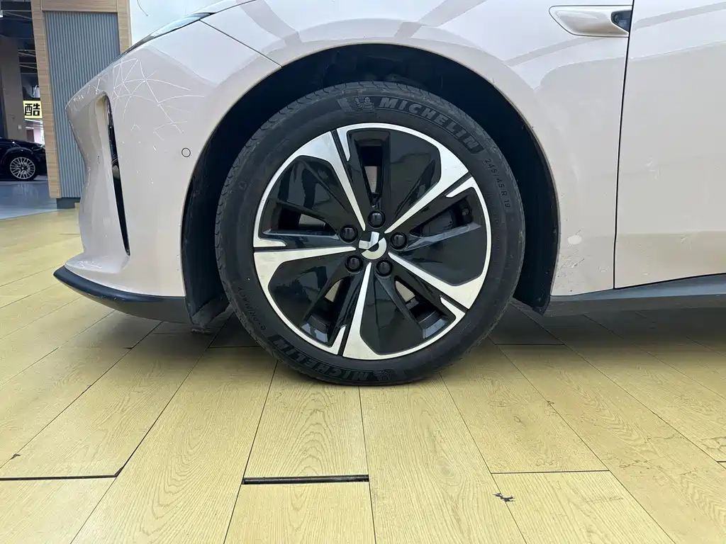 NIO ET5T — миниатюра 8