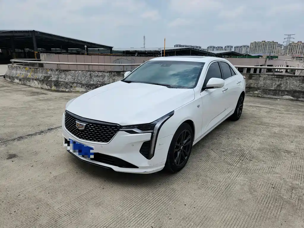 Купить Cadillac CT4