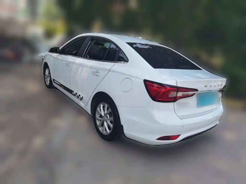 Roewe i5 — миниатюра 25