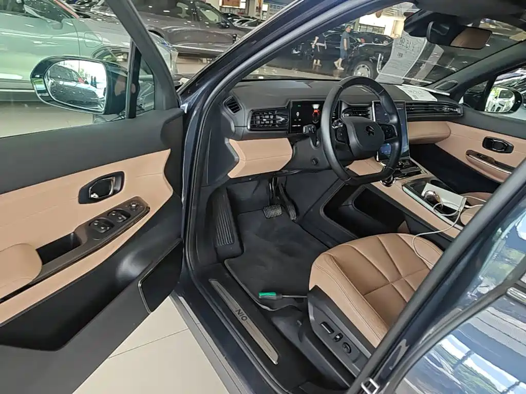NIO ES6 — миниатюра 16