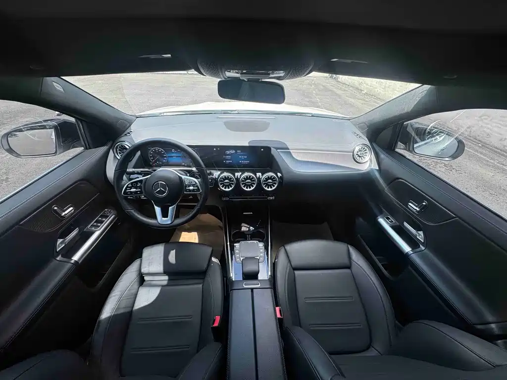 Mercedes-Benz EQA — миниатюра 8