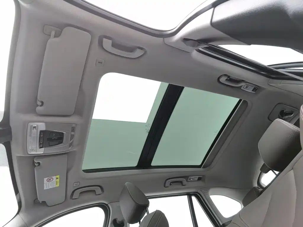 BMW X1 — миниатюра 14