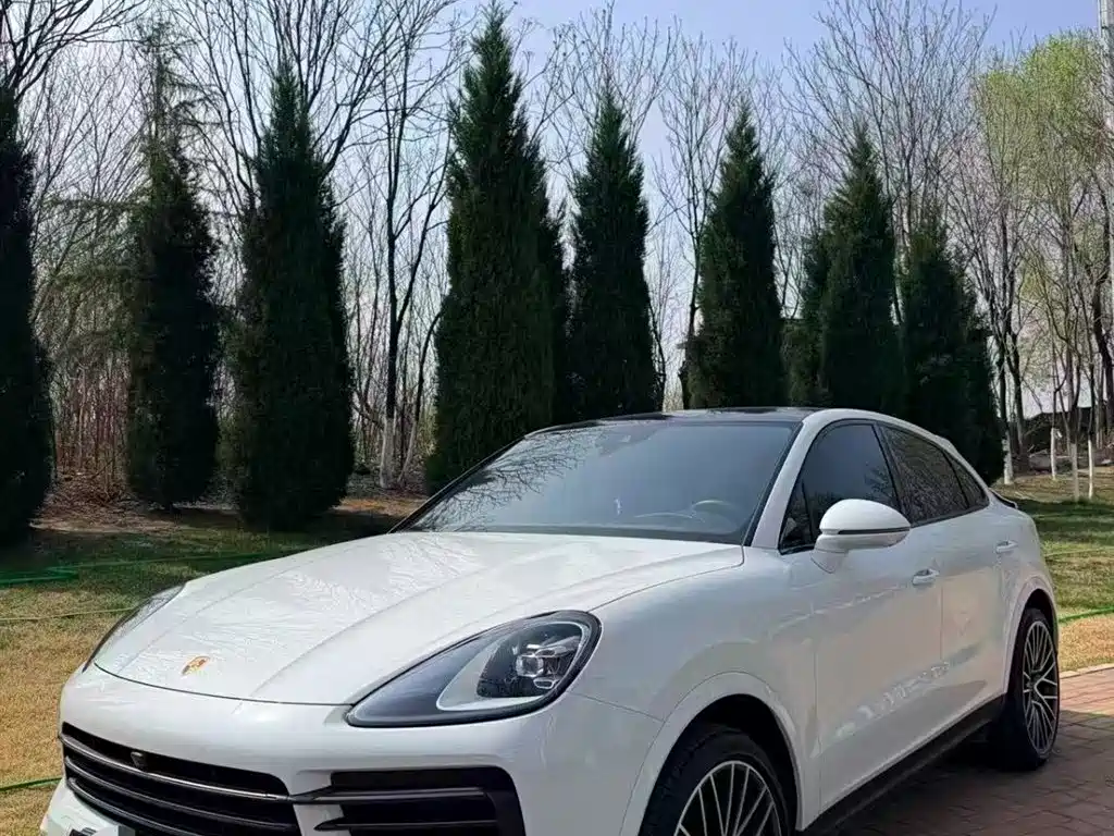 Porsche Cayenne 2023