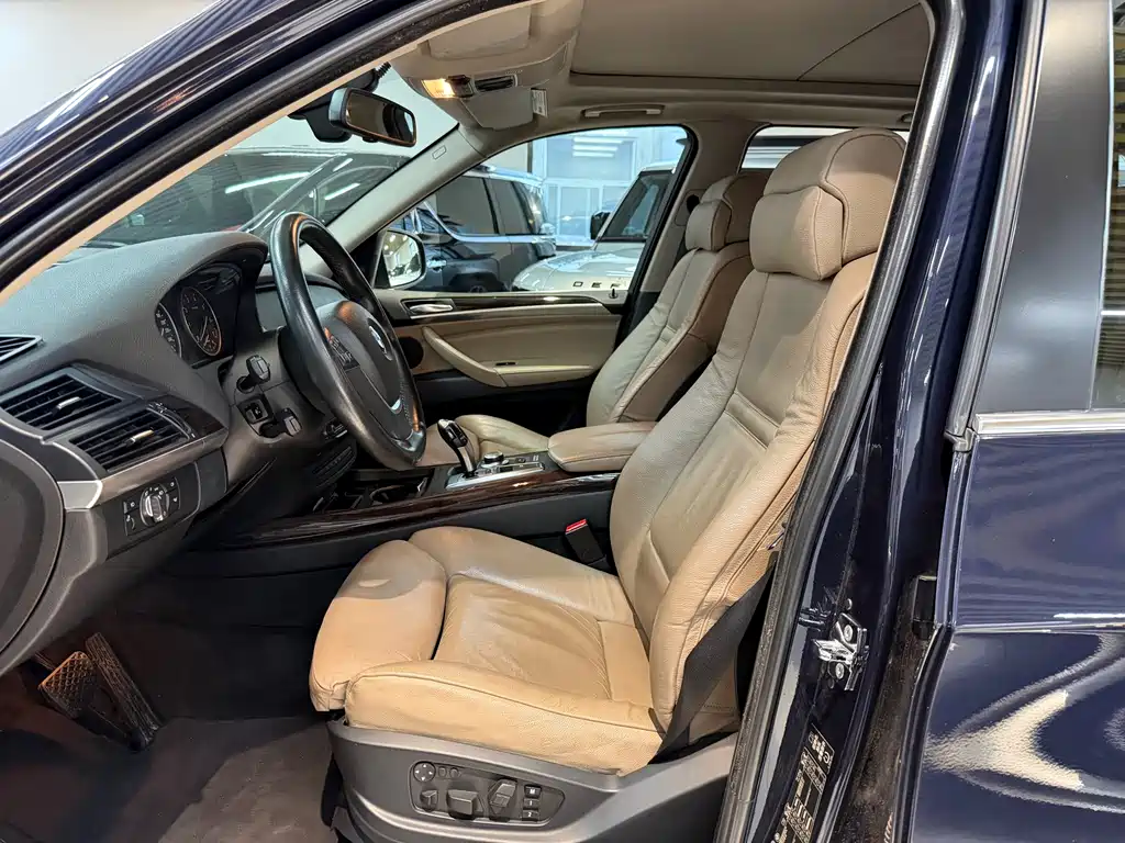 BMW X5 2008 xDrive48i Luxury