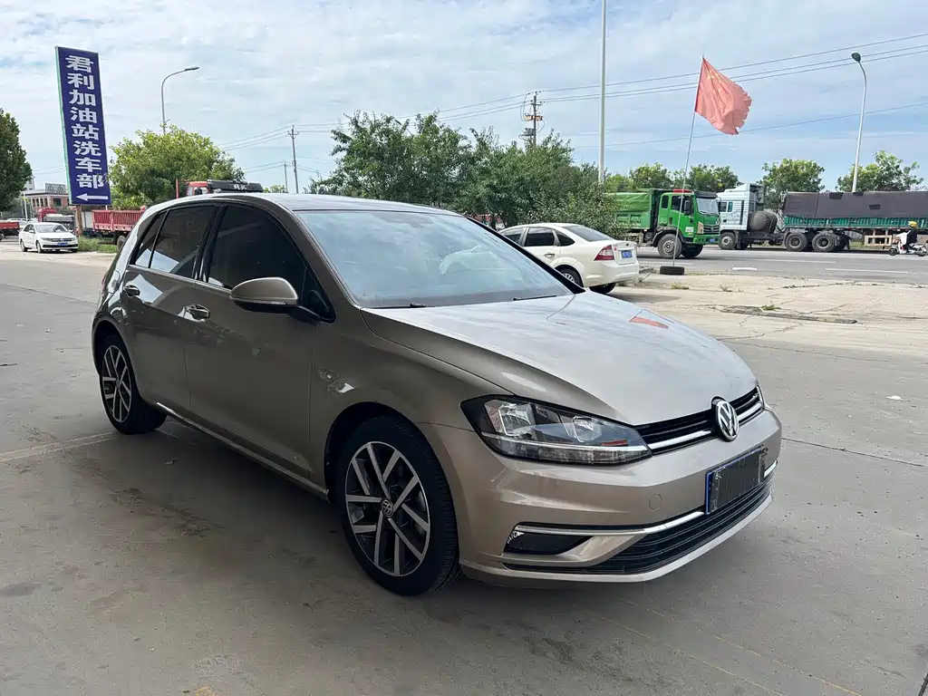 Volkswagen Golf — миниатюра 5