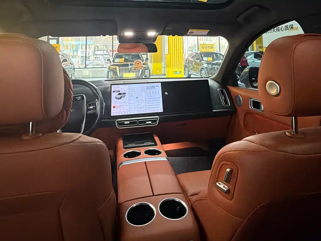 Li Auto Li L8 — миниатюра 6