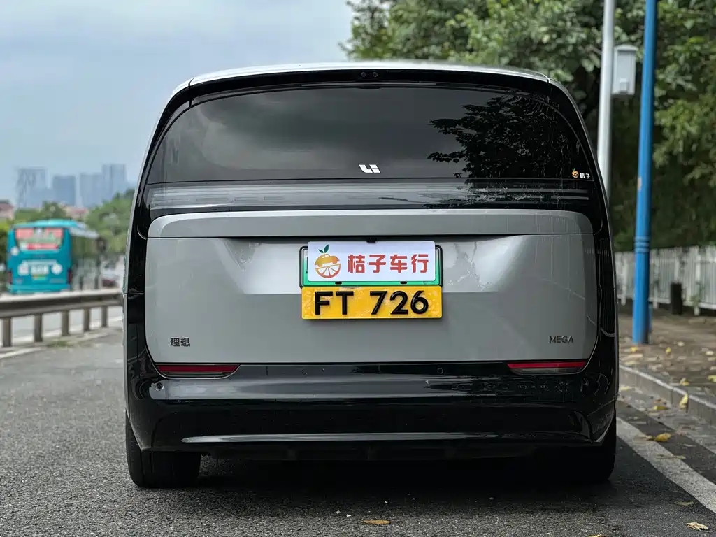 Li Auto Li MEGA — миниатюра 8