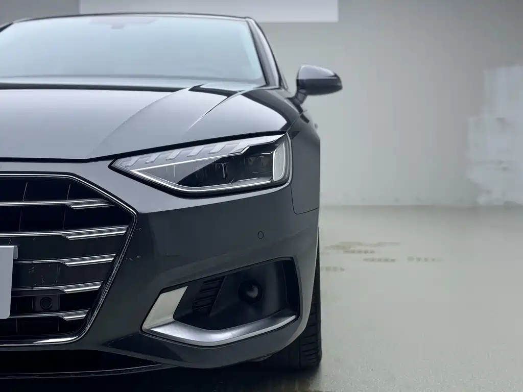 Audi A4L — миниатюра 4