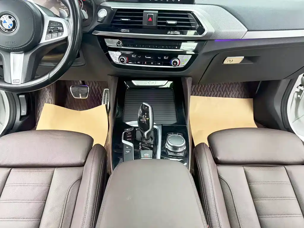 BMW X4 — миниатюра 17