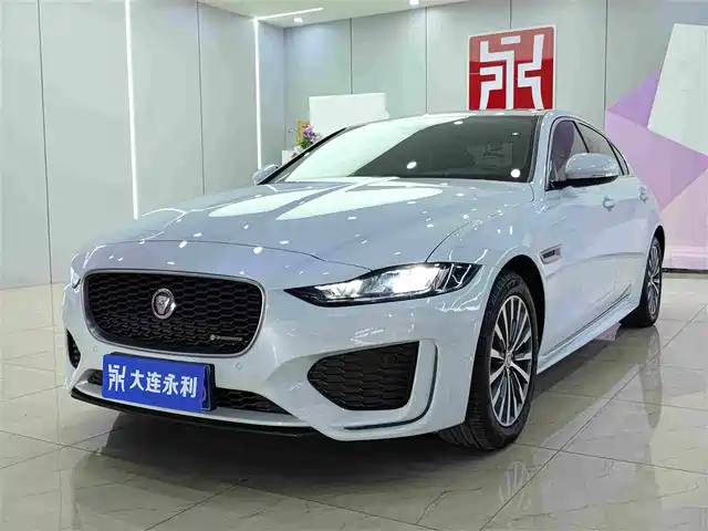 Jaguar XEL