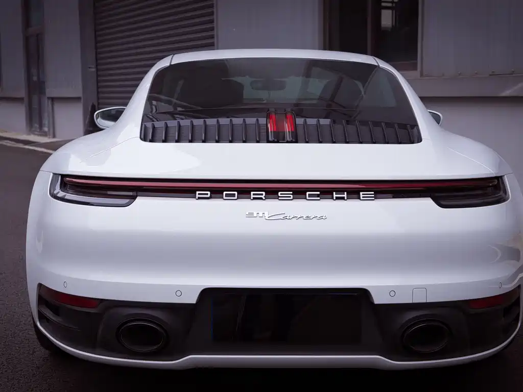 Porsche 911 2023 Carrera 3.0T