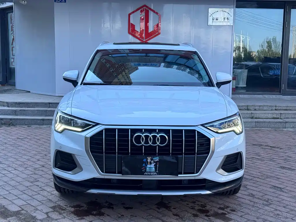 Audi Q3 — миниатюра 2