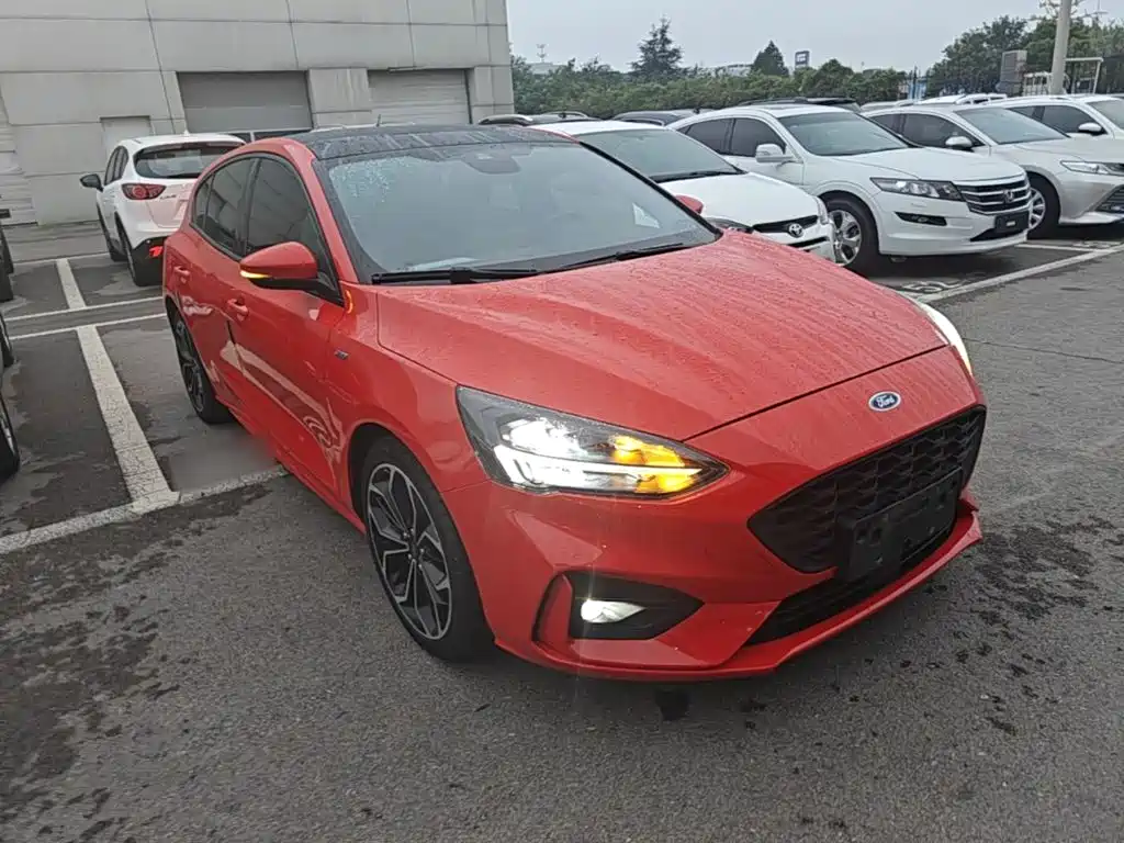 Ford Focus — миниатюра 4