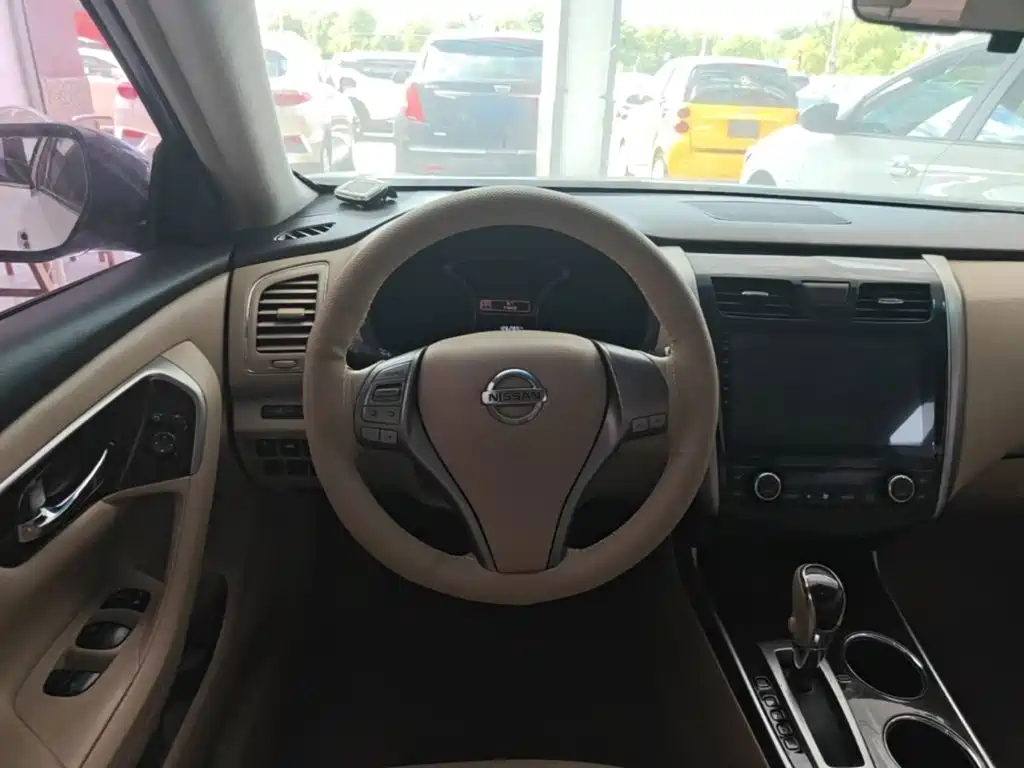 Nissan Teana — миниатюра 11
