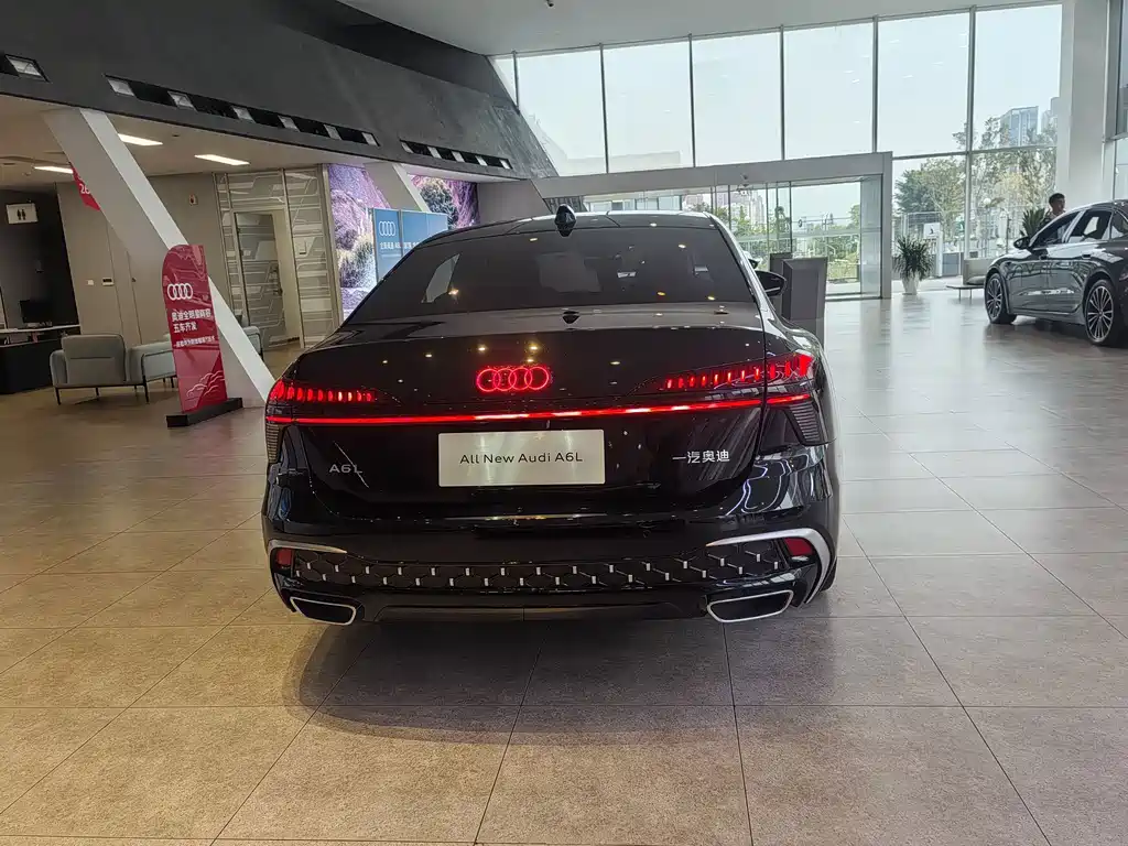Audi A6L — миниатюра 4