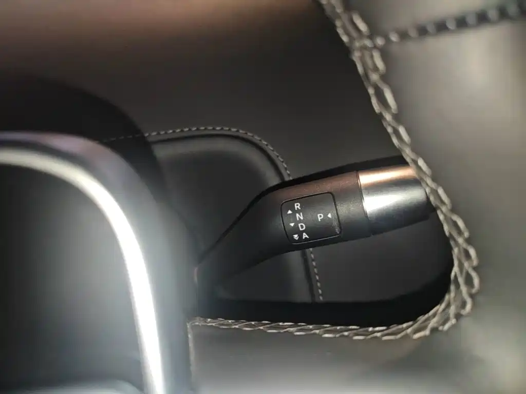 Li Auto Li L8 — миниатюра 14