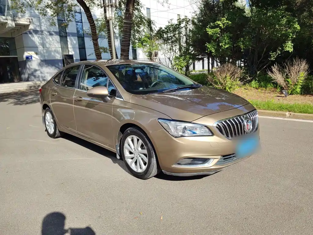 Buick Verano — миниатюра 20