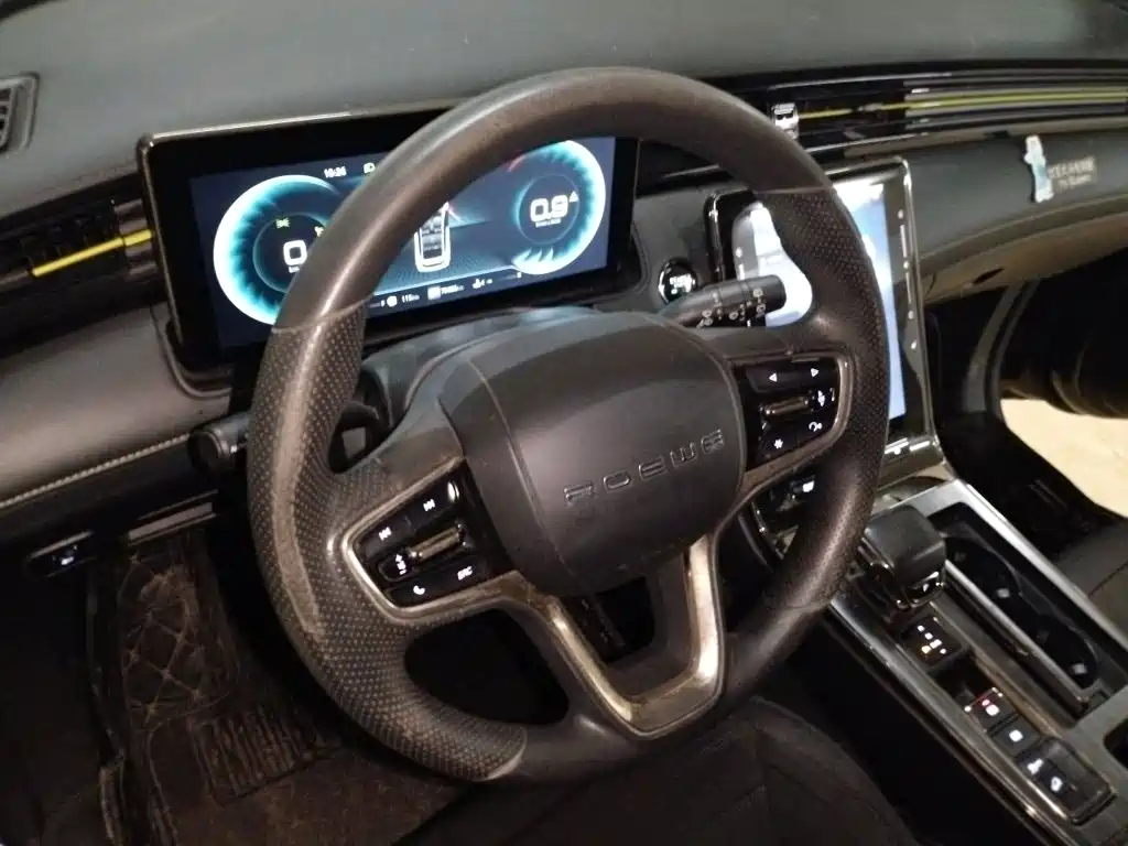 Roewe RX5 — миниатюра 3