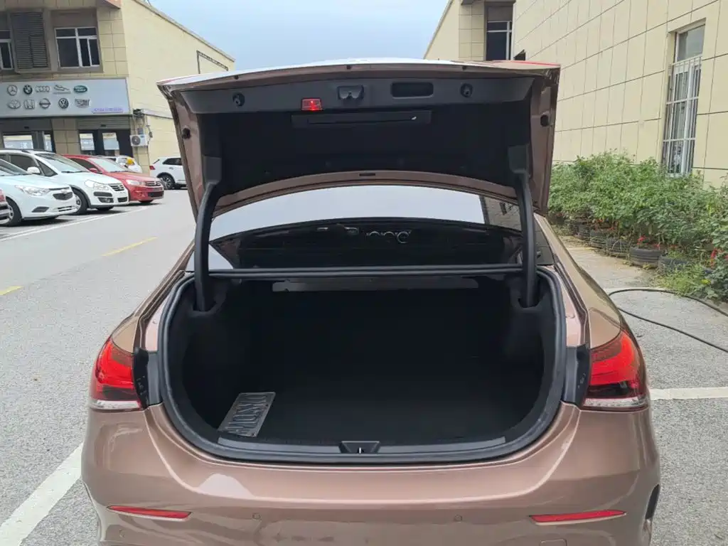 Mercedes-Benz A-Class — миниатюра 19