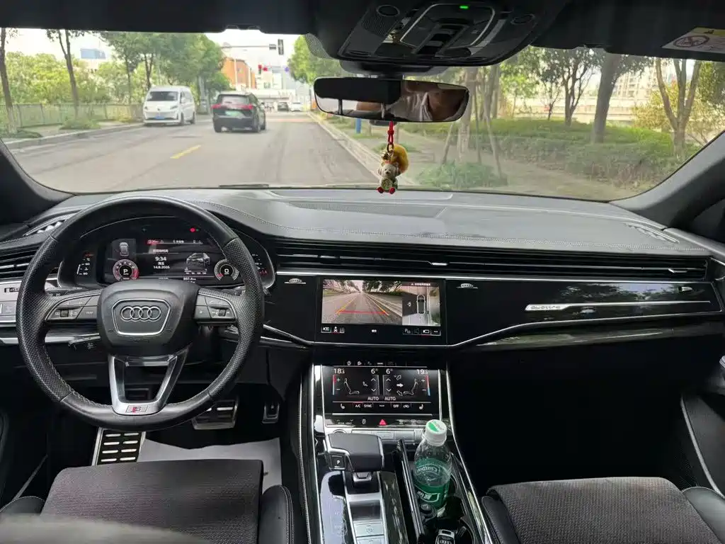 Audi Q8 — миниатюра 5