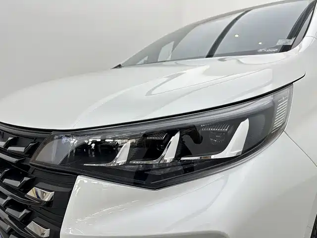 GAC Motor Trumpchi M6 — миниатюра 18