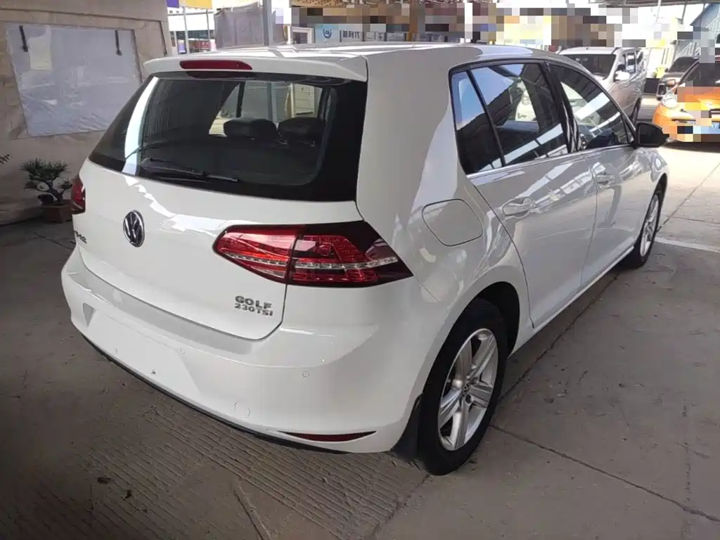 Volkswagen Golf — миниатюра 7