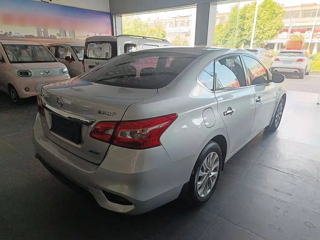 Nissan Sylphy — миниатюра 7