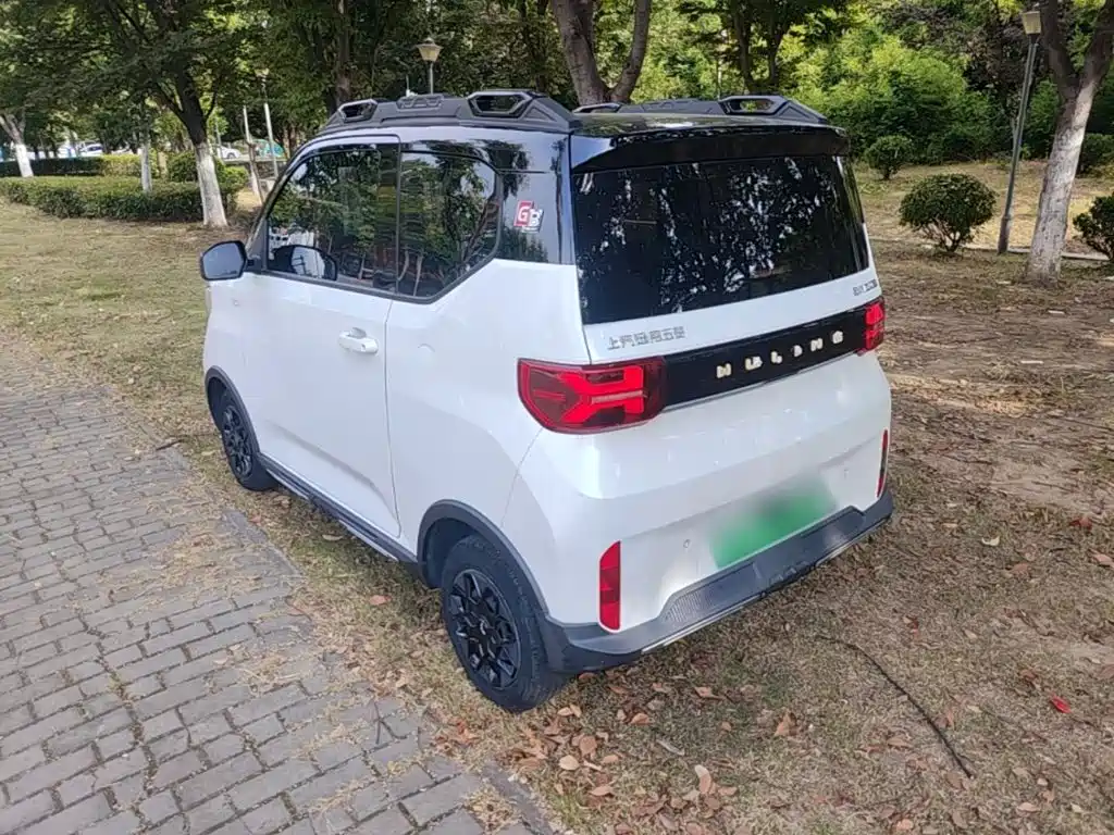 Wuling MINIEV — миниатюра 5
