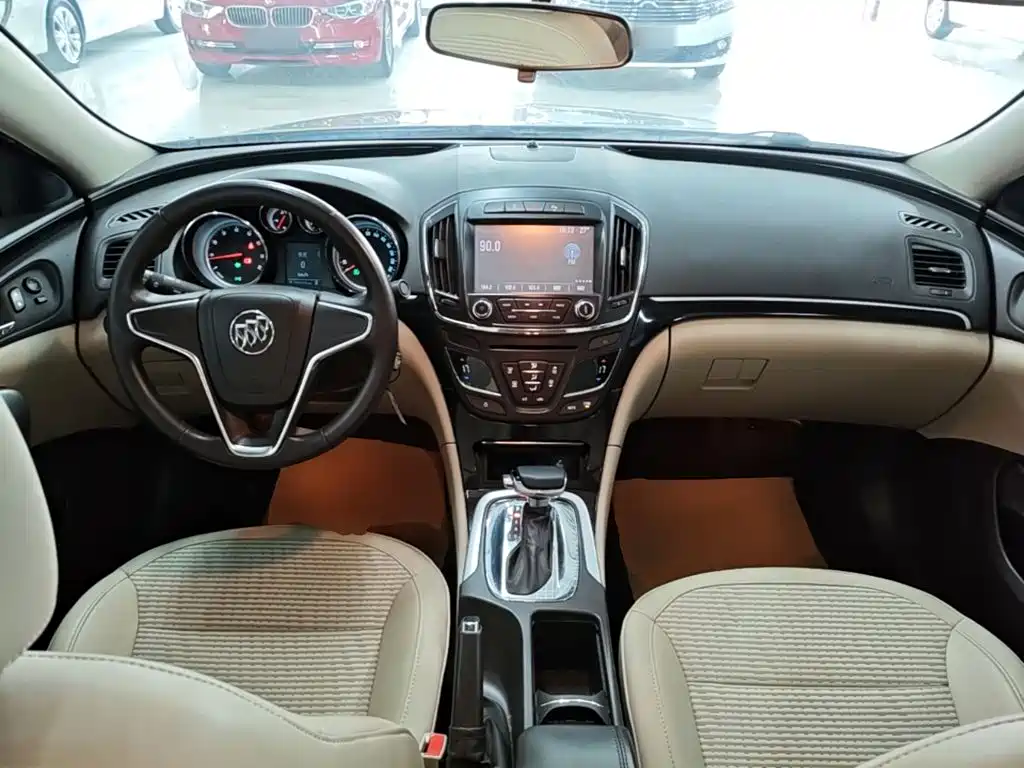 Buick Regal — миниатюра 10